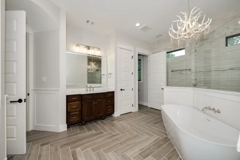 Confident custom home decisions during construction in a LaFollette primary bathroom